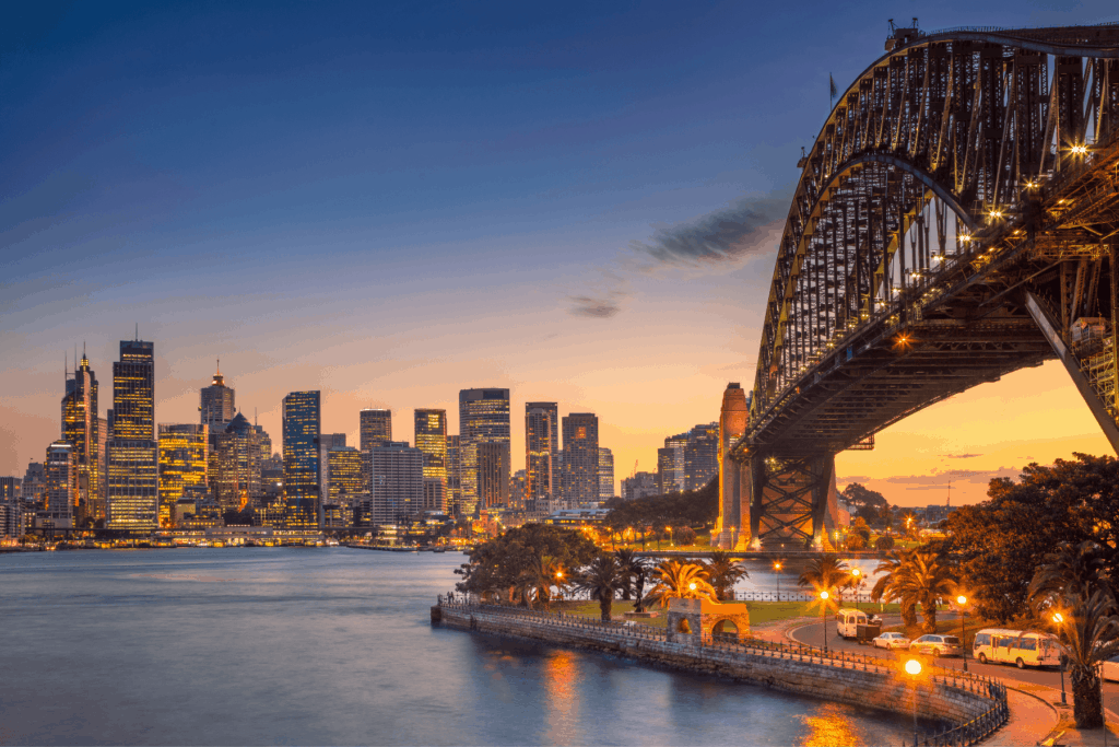Can you explore Sydney without a car?