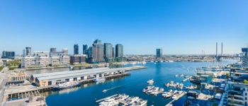 Find cheap parking in Docklands with Parkhound