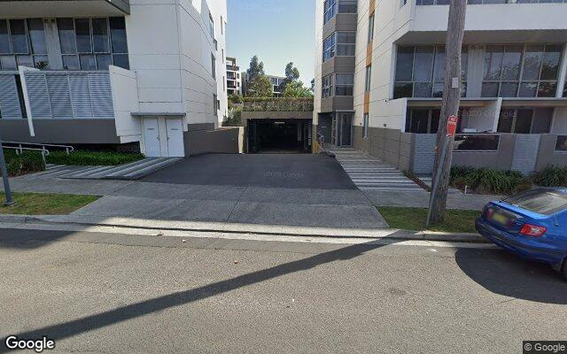 Underground, Secure, OVERSIZED Parking Space, Close to The Airport (10min) Available 24/7