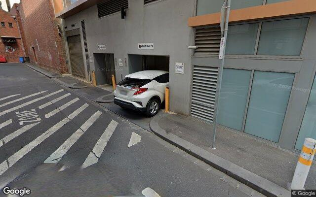 Great Parking Place close to the CBD and QV