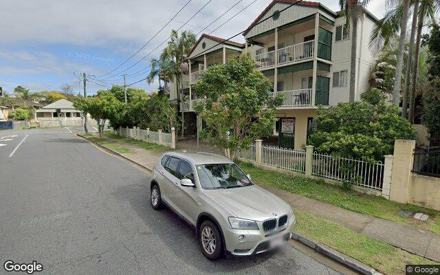 Unreserved Undercover parking 2 min from Toowong Village