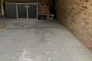 Oversized and undercover, close to beach and wharf, quiet off road location