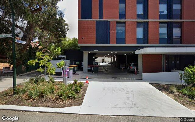 Off street car bay close to public transport links