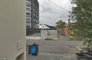Outdoor Parking Walking distance to Alfred Hospital