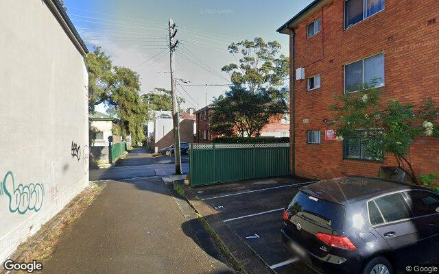 Spacious parking spot in the heart of Newtown