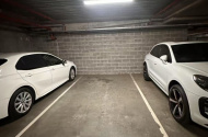 Great parking near CBD/TRAM STATION