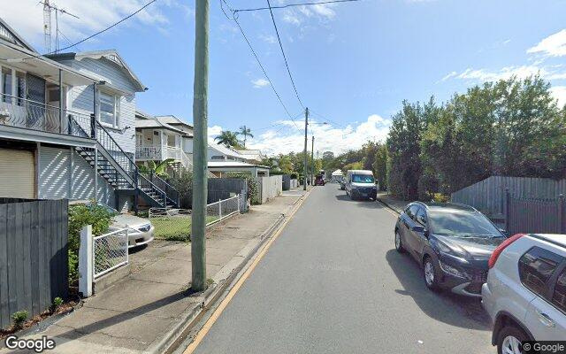 Woolloongabba - Large Driveway near Park Road Train Station & Gabba Stadium