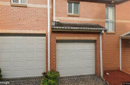 Secure Indoor Garage near UNSW (2 mins) and Light Rail (5 mins)