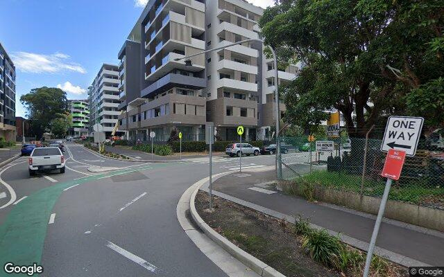 Secured parking spot in underground available in wolli creek