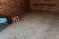 Large lock up garage with storage shelves in heart of Randwick!