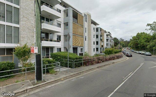 Parking 3mins from Pymble train station