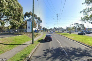 Sunshine - UNRESERVED Parking near VIC UNI