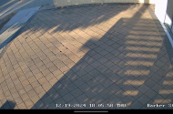 Great parking space near the airport and CBD