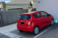 Barkly St Parking 6 min walk away from Jewell Station