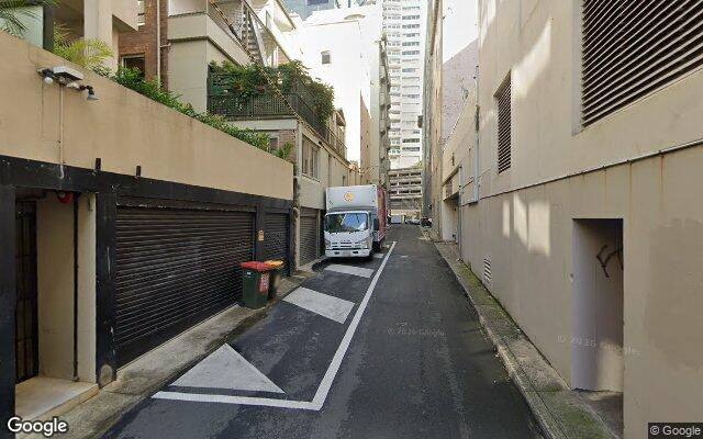 High security underground parking Bayswater Rd Potts Point y