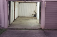 Locked up garage right next to kangaroo point