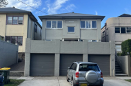 Bellevue Hill garage & outdoor parking space