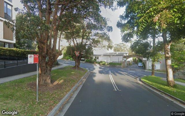 Lane Cove - Secure Undergound Parking close to Public Transport