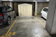 Indoor parking space in Elizabeth Bay 3 min walk to Kings Cross station