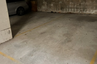 Indoor parking space on Bondi Road (15min walk-beach, 5min walk-Westfield, 12min walk- train statio