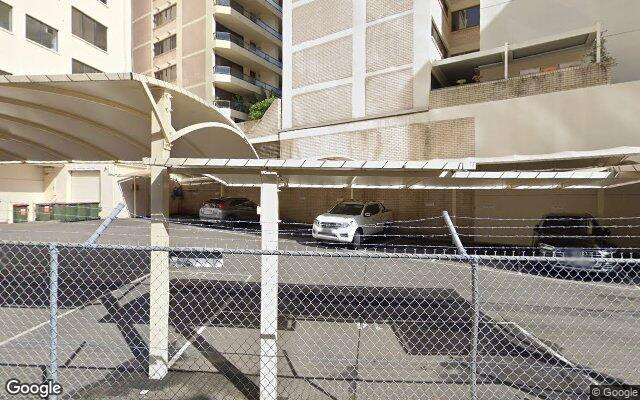 Secure indoor parking close to darlinghurst and cbd.