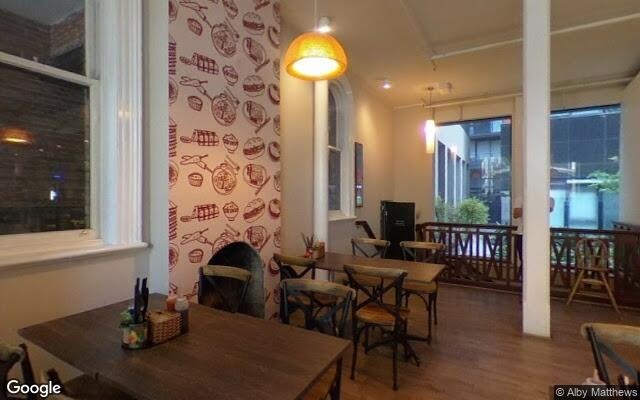 Less than 3 mins walk from Southern Cross Station
