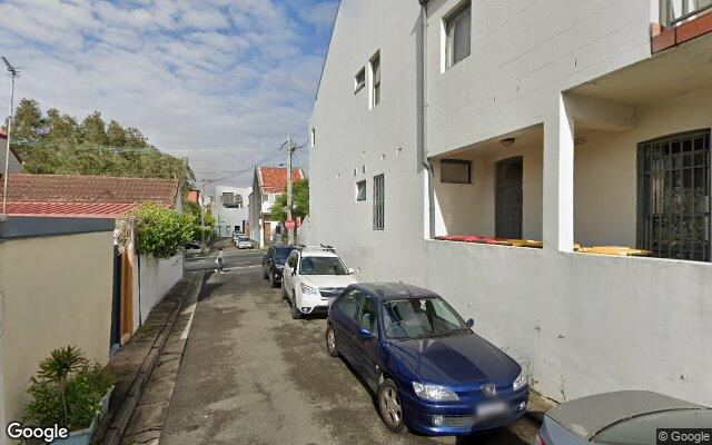 Newtown - secure parking 1 min. walk to King Street, 5 min. walk to RPA