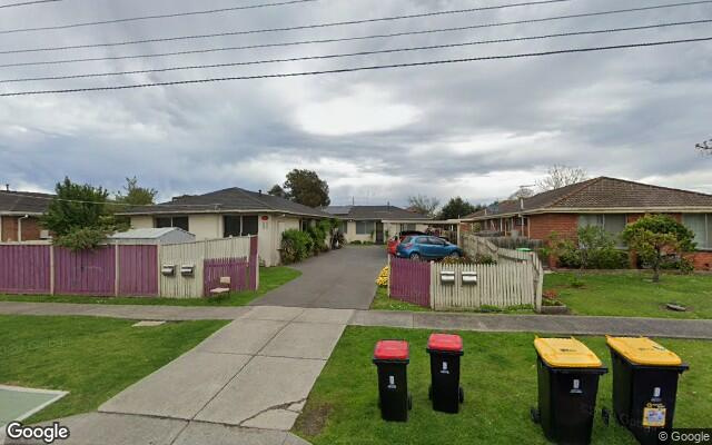 Clayton - Safe Great Parking near Westall Station