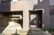 GREAT POSITION. Prince Alfred Park Undercovered CarSpot, 500mt to Central, Remote Access, 24/7