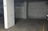 Great parking space near CBD