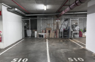 Mascot parking