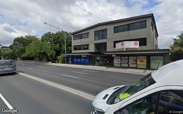 Great Lock up Garage Space 3 mins from Top Ryde and buses