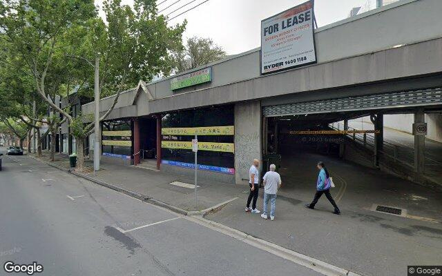 Southbank - Secure Basement Parking close to Tram Stops