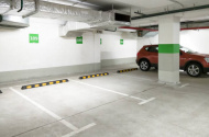 Great Indoor Carpark in Southbank on City Road