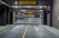 Convenient & Secure Parking spot - Southbank City Road