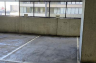 Great parking Space in Southbank. 8 minutes from Flinders station