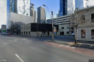 Secure parking in Southbank (avoid city traffic)