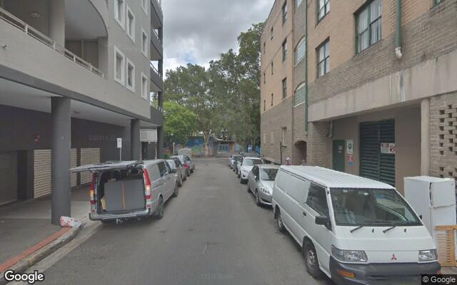 Cheap Secured indoor parking space - Chippendale