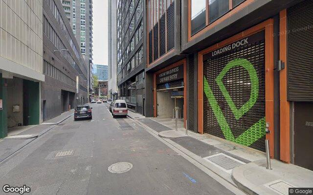 Opposite Southern Cross Station, no adjacent car