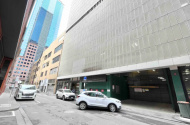 Opposite Southern Cross Station, no adjacent car