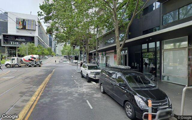 Secured carpark with reserved lot in the CBD - rent weekdays only
