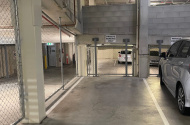 Secure parking in Newstead/Tenerife