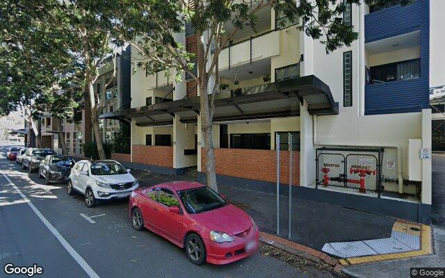 Secure parking in Newstead/Tenerife