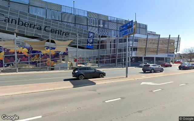 Secured parking in City (65 Cooyong Street)