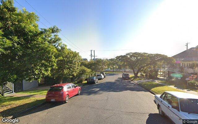 STRESS-FREE parking space 2 minute walk from Yeerongpilly train station & 4 kilometres from BNE CBD