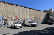 Great outdoor parking near Collingwood Station