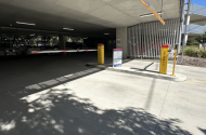 SECURE & UNDERCOVER PARKING IN HAMILTON- CLOSE TO AIRPORT & CITY