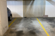 Waterloo - Secure Undercover Parking Near Redfern Park