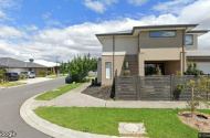 Great parking space in Craigieburn ( indoor and outside)