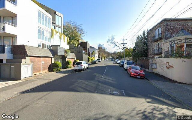 Secure carparking in South Yarra 7 min walk to the train station